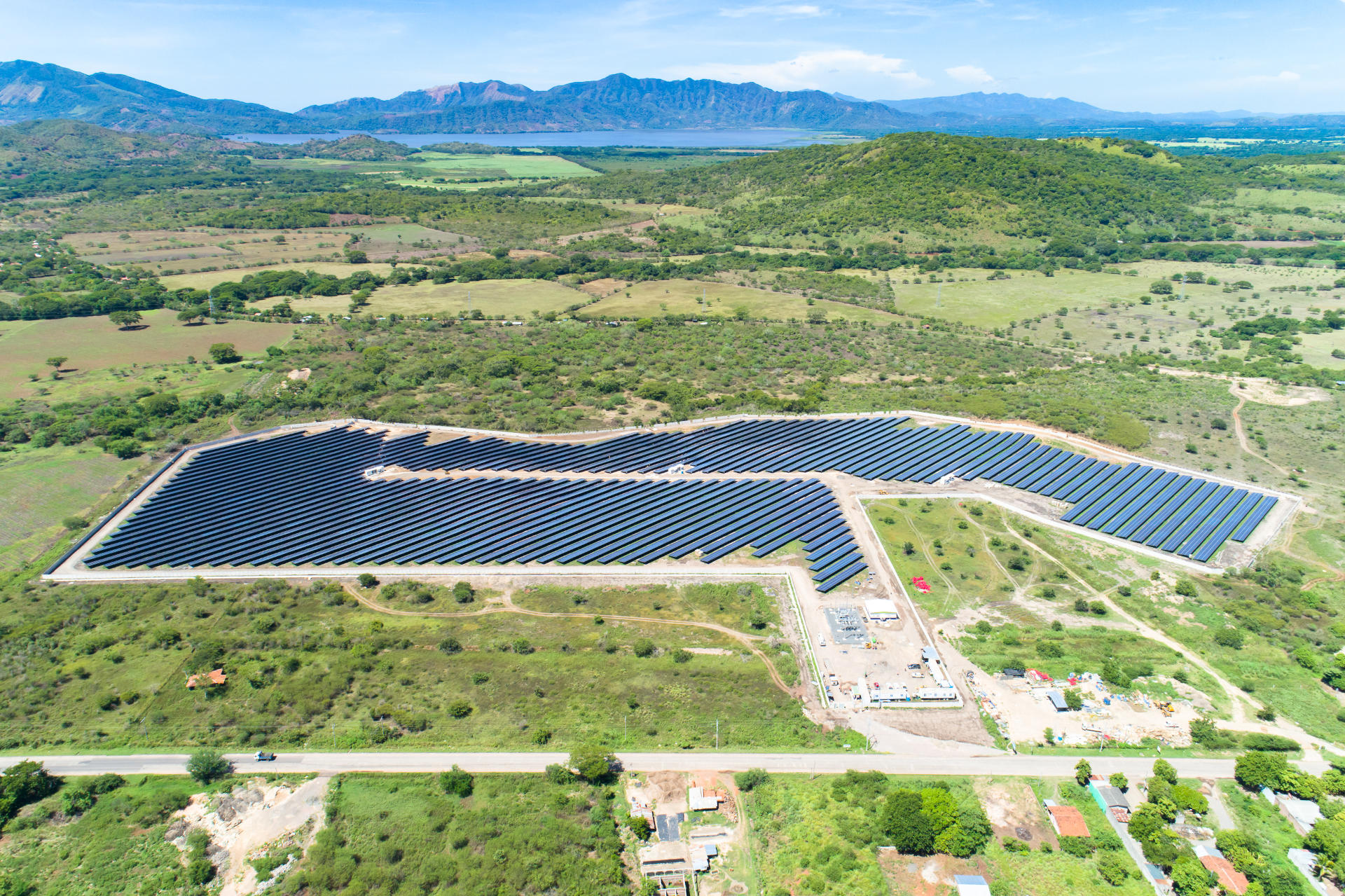 Proyecto solar fotovoltaico Bósforo 100 MW. 