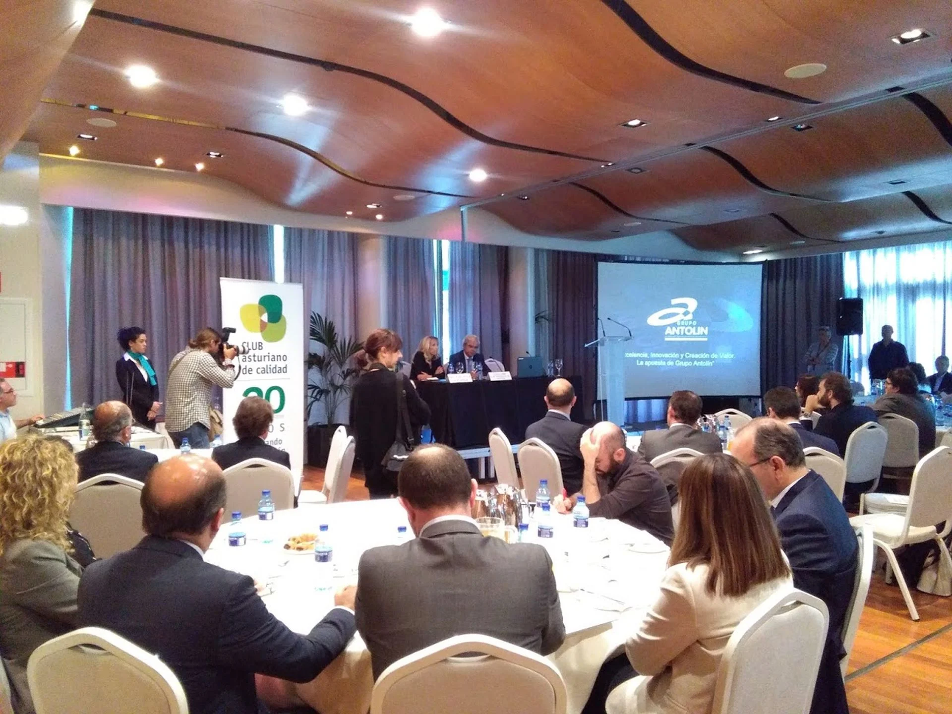 ISASTUR revalida su apuesta por EFQM