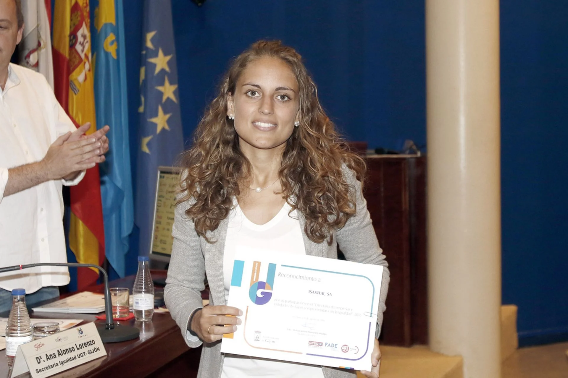 ISASTUR, comprometida con la igualdad