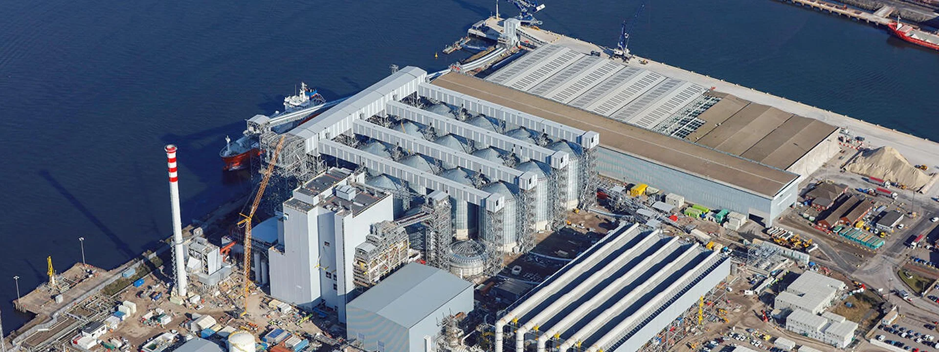 Planta de Biomasa Teesrep - 299 MW. Trabajos Mecánicos, Prefabricación Tubería, Commssioning, PEM