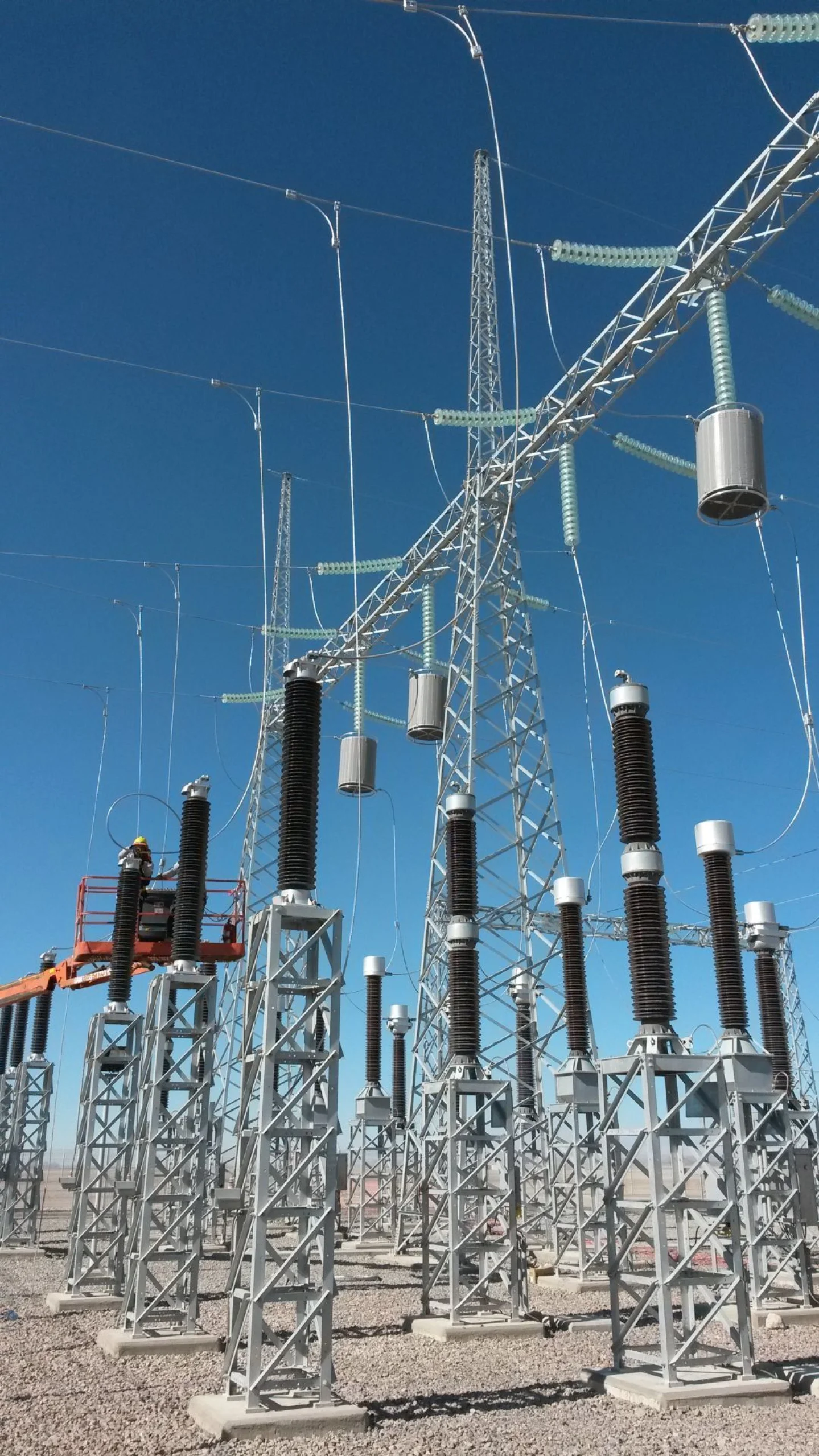 SUBESTACIÓN 220/23 kV PLANTA SOLAR CRUCERO