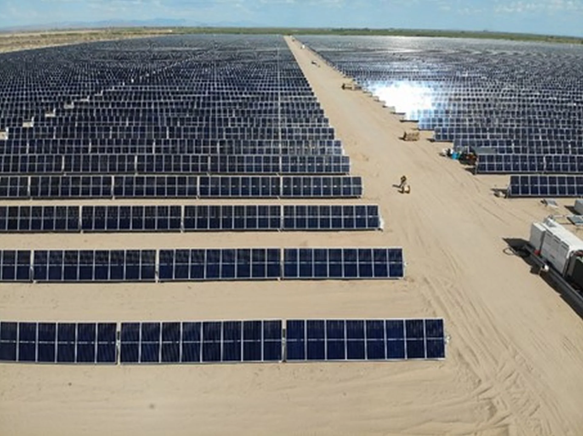 Planta solar fotovoltaica Abril 130 MW