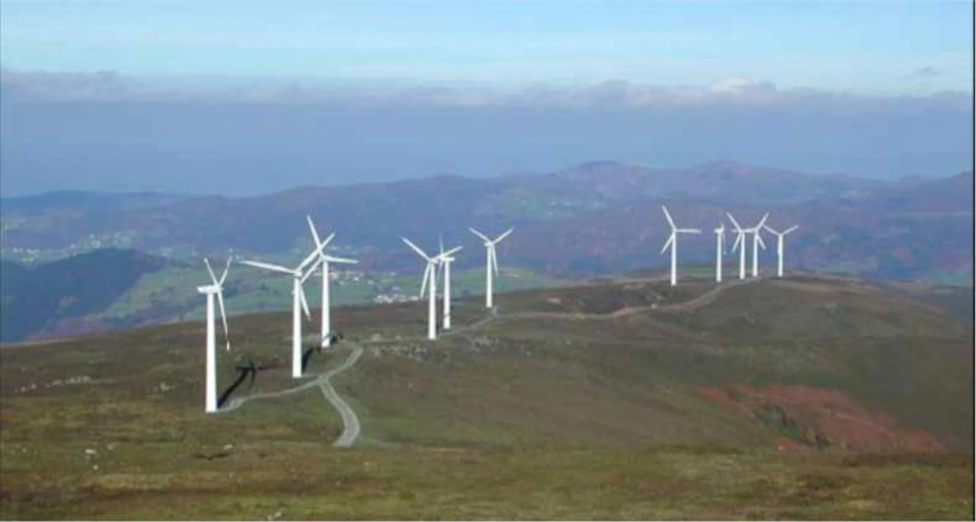 PARQUE EÓLICO SIERRA DE TINEO (44 MW)
