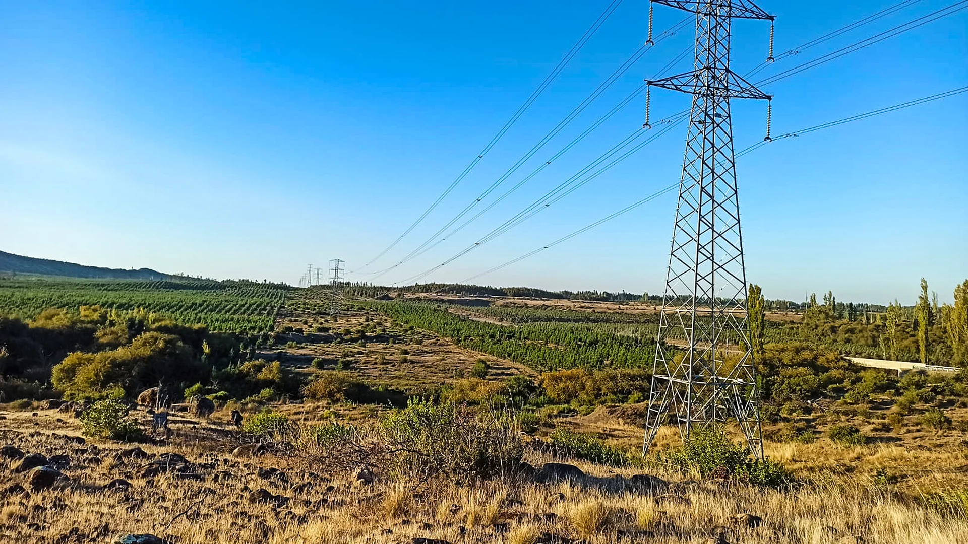 Línea aérea 220 kV parque eólico Campo Lindo 66 MW