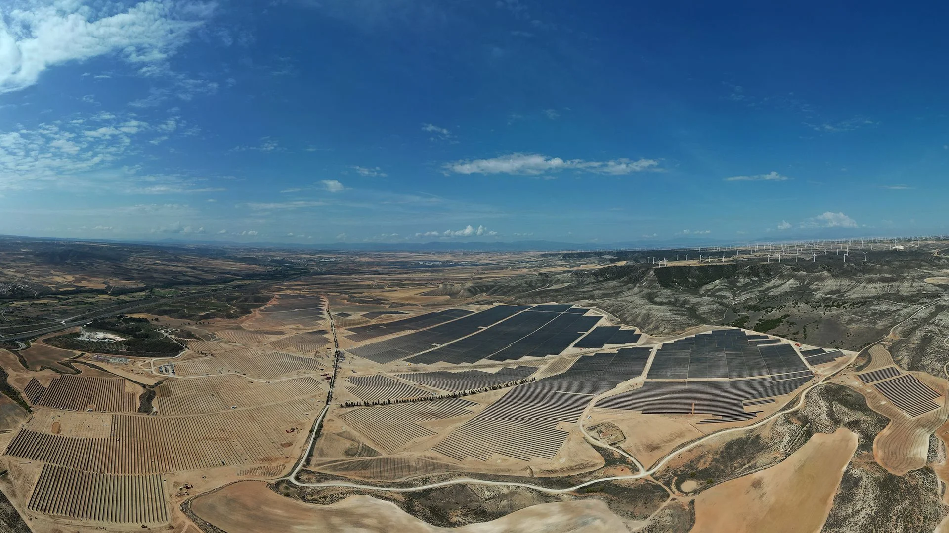 Planta fotovoltaica Vallobar, Las Penas I y Las Penas 2 165 MW