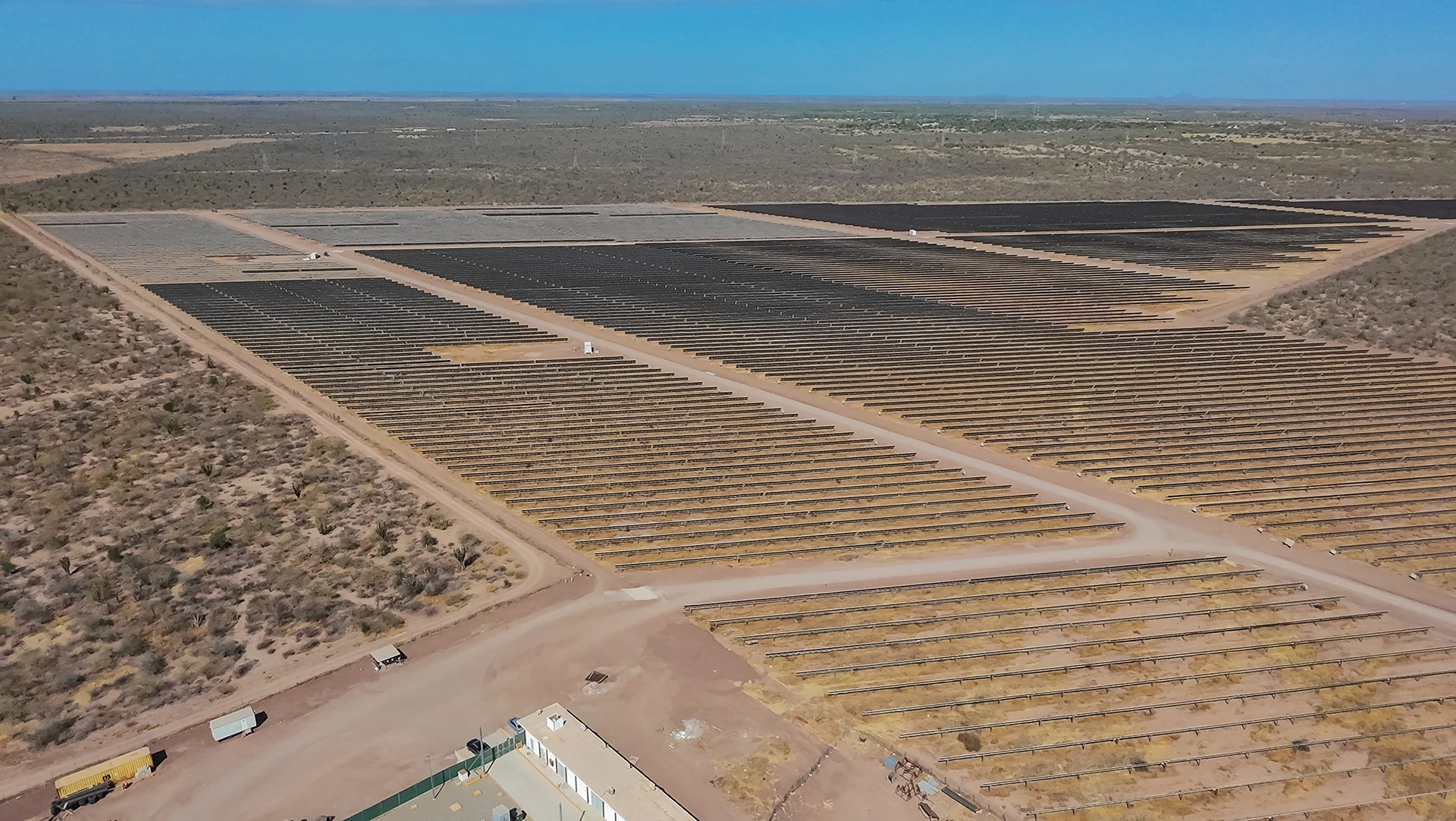 Planta solar fotovoltaica El Mayo 126 MWp